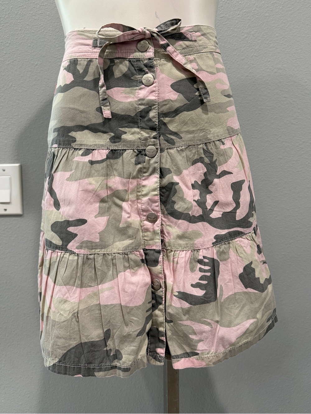 Girls BONGO Pink and Olive Camo Button-Front Tiered A-Line Skirt